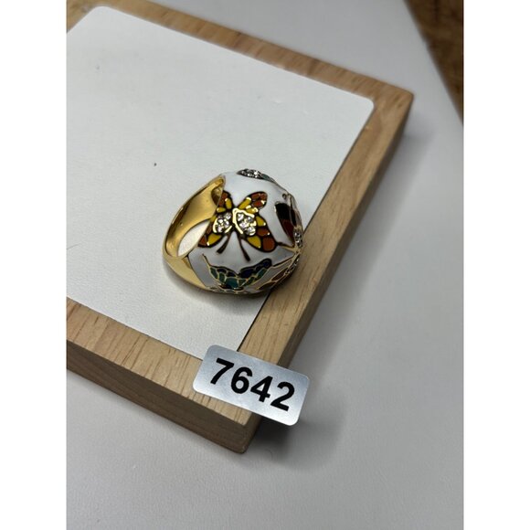 White & Gold Enamel Butterfly Statement Ring With Rhinestone Accents Size 7 KI - Picture 3 of 11